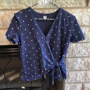 Old Navy tie front short sleeve shirt blue white polka dot XS